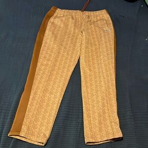 Lacoste tapered fit joggers size large